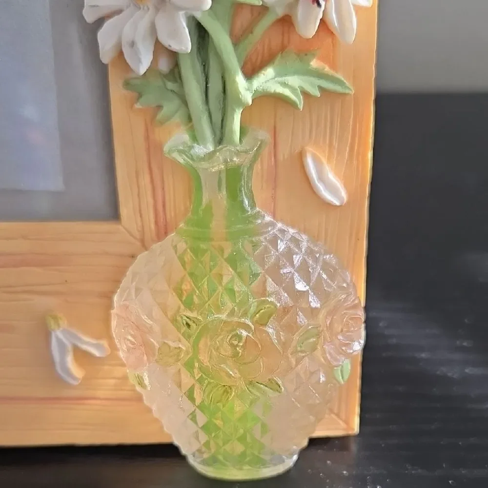 Floral Accent Picture Frame